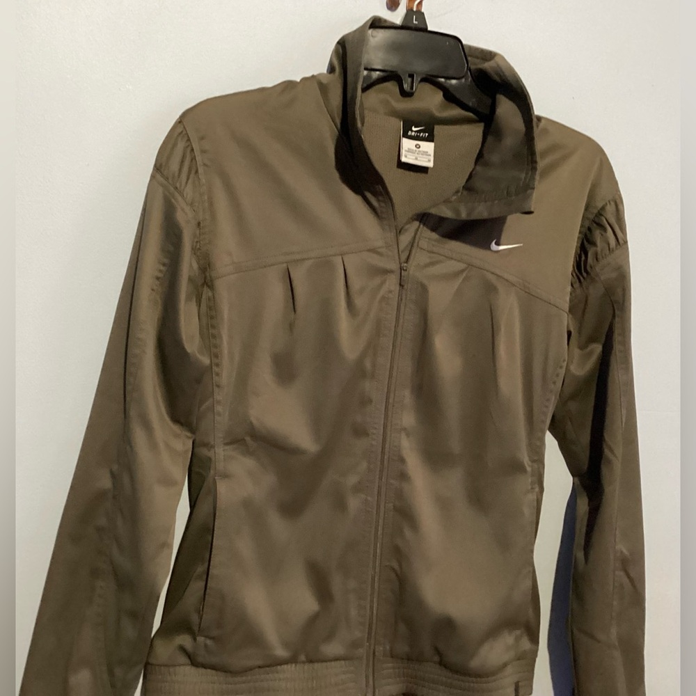 Nike Brown Tennis Jacket Women’s Pleated Sleeve Size M
